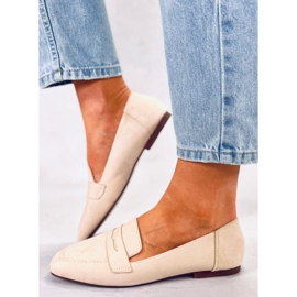 Klassiske beige klassiske ruskind loafers 1