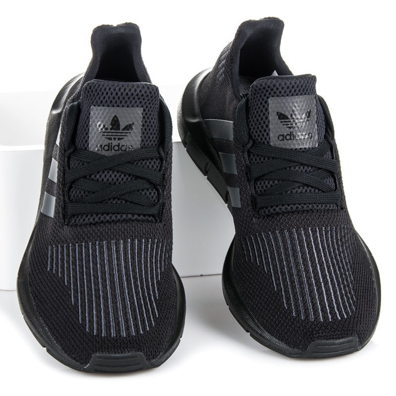 Adidas swift run j sort 1