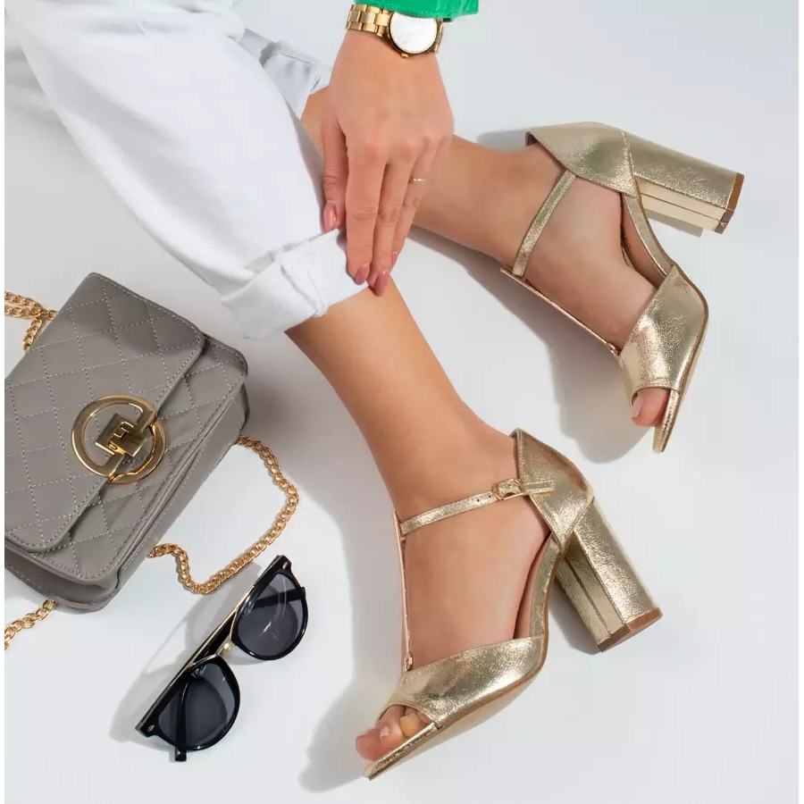 Inca Empire gardin pianist Klassiske Shelovet højhælede sandaler i guld til kvinder gylden - KeeShoes