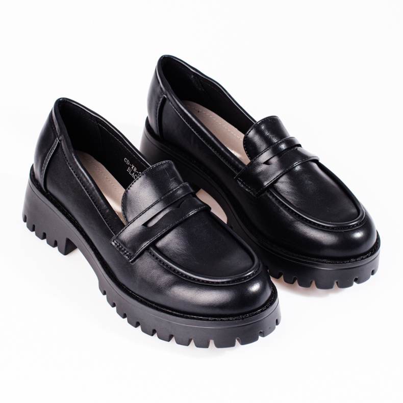 Elegante sorte loafers på Shelovet platformen 1