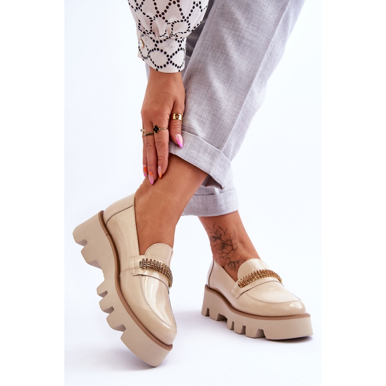 Moderigtige loafers på platformen med dekoration Laura Messi 2600 Beige 2