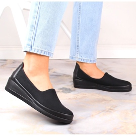 Komfortable slip-on sko til kvinder sort T.Sokolski W23-483 3