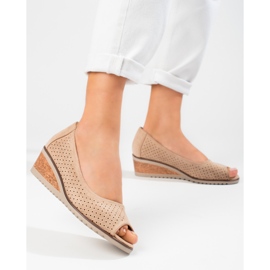 W. Potocki Kvinders gennembrudte ruskind wedge pumps Potocki beige 1