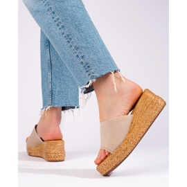 Gennembrudte kvinders kilesandaler beige Shelovet 2