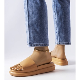 Brune platformssandaler fra Paquette 1