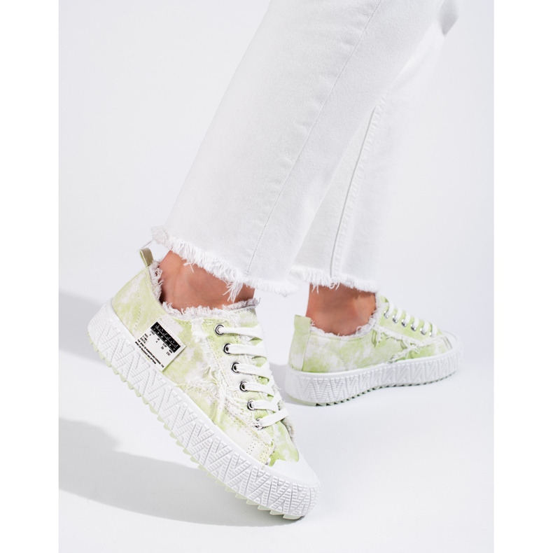 Platform sneakers hvide og grønne Shelovet 2