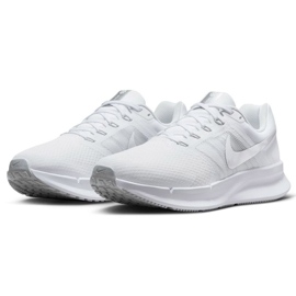 Løbesko Nike Run Swift 3 W DR2698 101 hvid 2