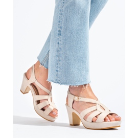 Damesandaler i beige ruskind fra Shelovet 1