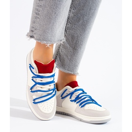 Shelovet sneakers med blå snørebånd hvid 1